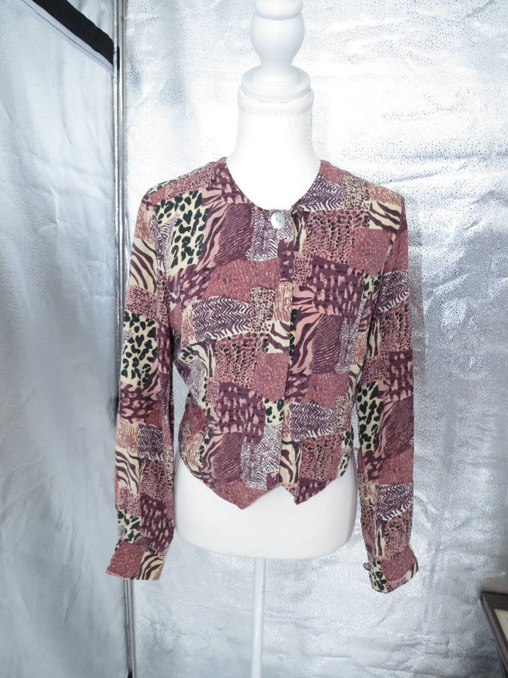 Vintage Annie Alexander 100 Silk Animal Print Blouse Top Burgundy Brown Small S